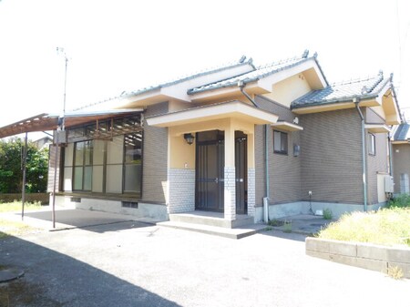 和田貸家　３号棟外観写真