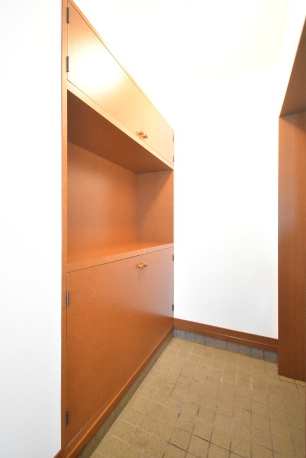 収納(シューズボックス)