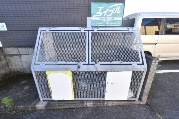 駐車場(駐車場)
