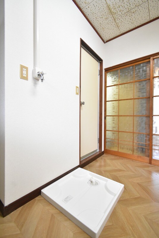 物件内観写真15　(室内洗濯機置き場)