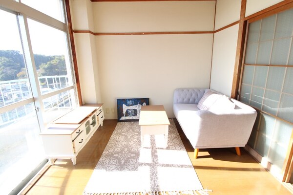 家具は物件に付帯するものではございません。