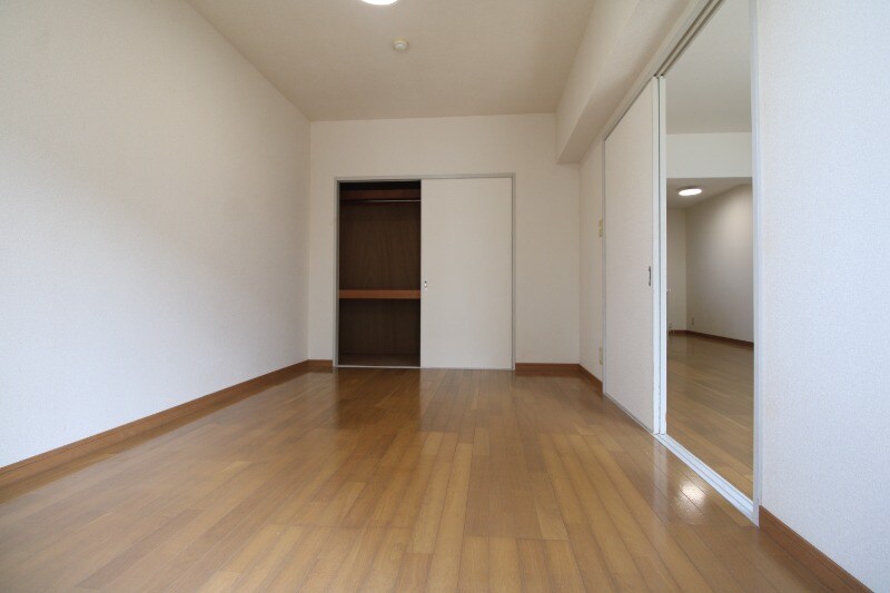 物件内観写真8　(現状のお部屋と相違がある場合は現状を優先させて頂きます。)