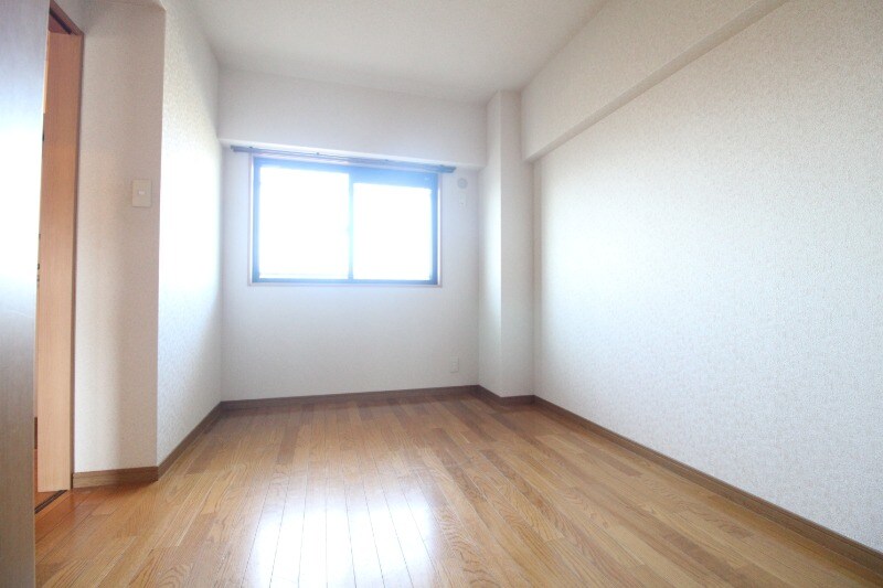 物件内観写真8　(現状のお部屋と相違がある場合は現状を優先させて頂きます。)