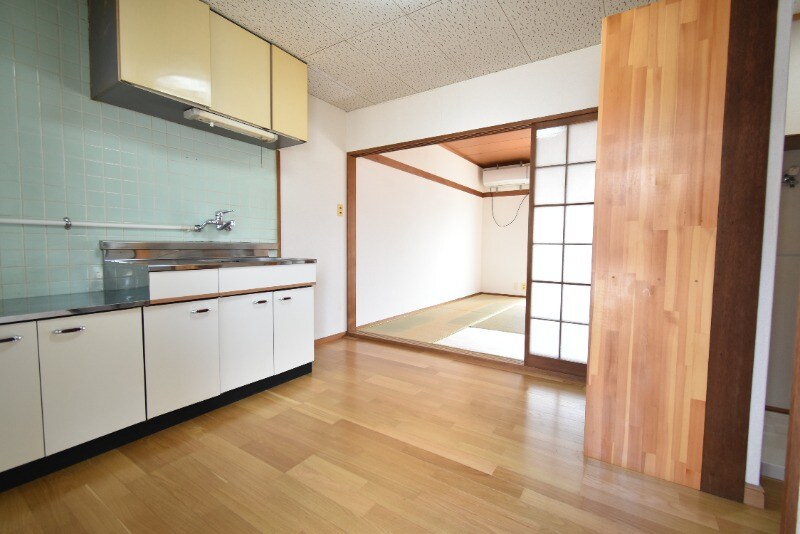 物件内観写真15　(キッチンまわり)