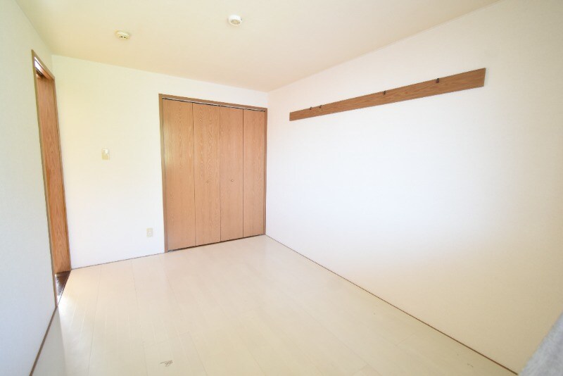 物件内観写真8　(玄関側)