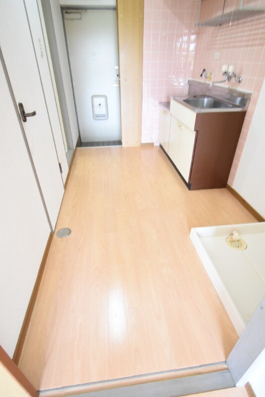 物件内観写真8　(キッチンスペース)