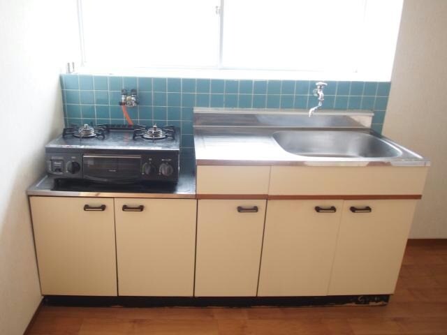 物件内観写真3　(キッチン)
