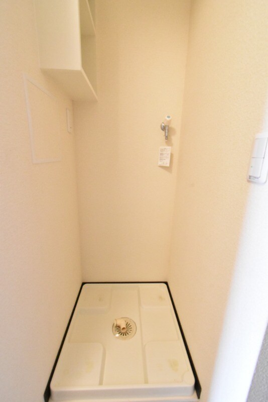 物件内観写真22　(洗濯機置き場)