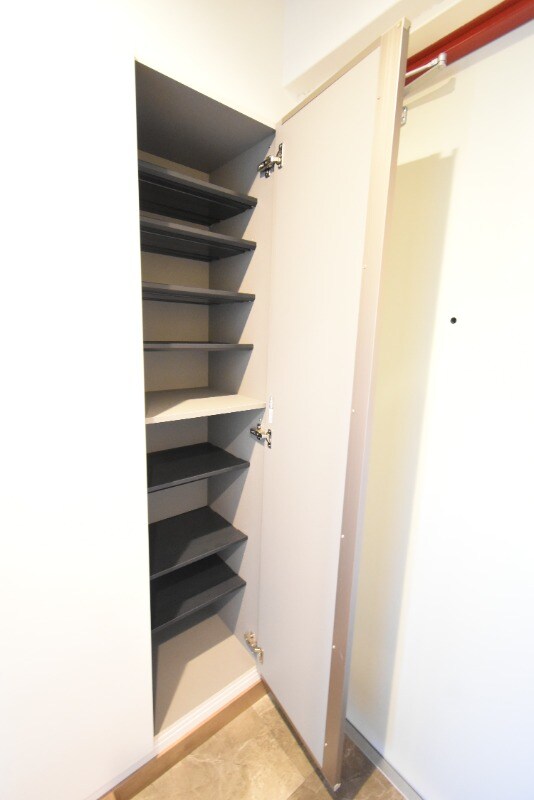 物件内観写真24　(シューズボックス)