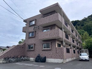 ランドマーク領南外観写真