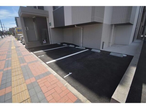 駐車場(駐車場)