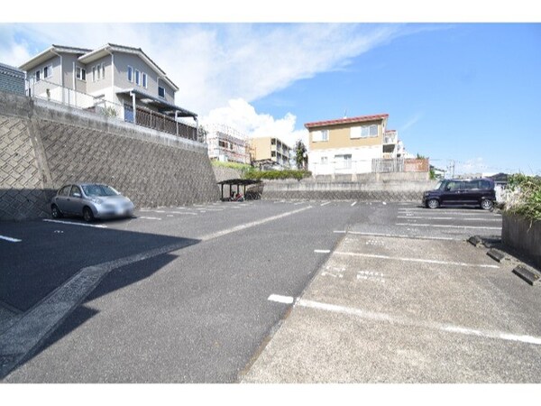 駐車場(駐車場)