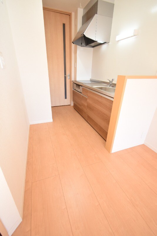 物件内観写真9　(キッチンスペース)