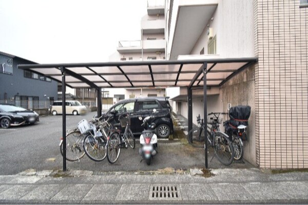 その他共有部分(駐輪場)
