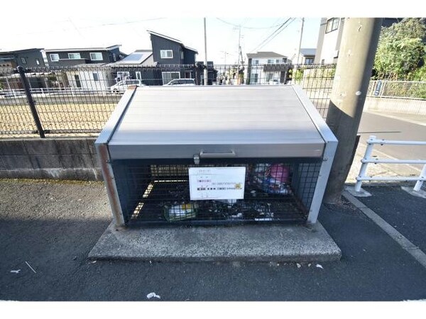 その他共有部分(敷地内ごみ置き場)