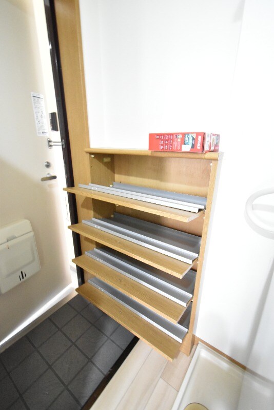 物件内観写真16　(シューズボックス)