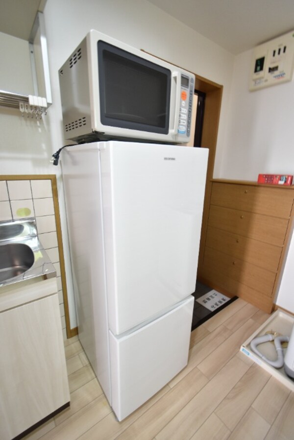 その他設備(冷蔵庫・電子レンジ)