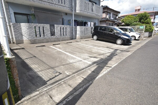 駐車場(駐車場)