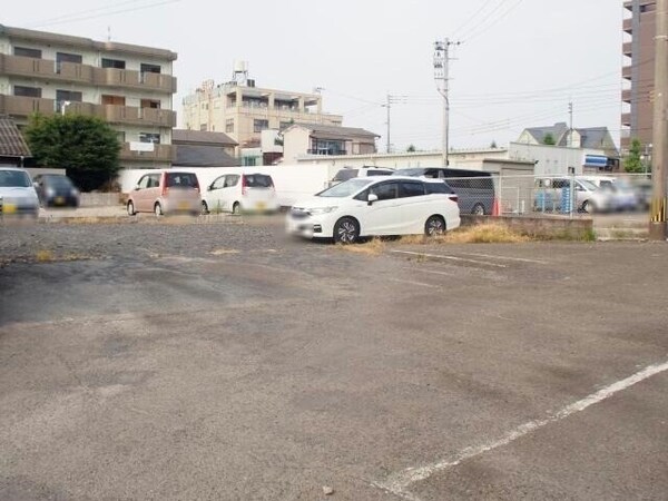駐車場(駐車場)