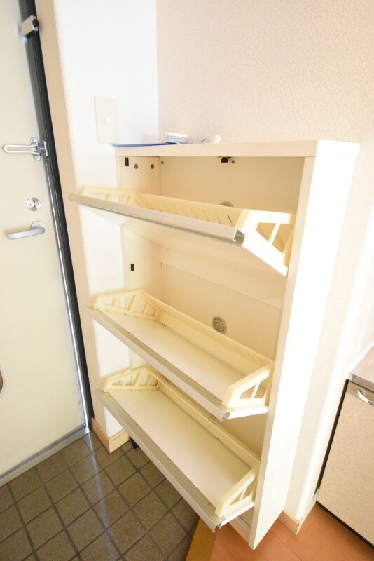 物件内観写真15　(シューズボックス)