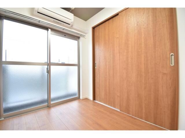 物件内観写真9　(洋室)