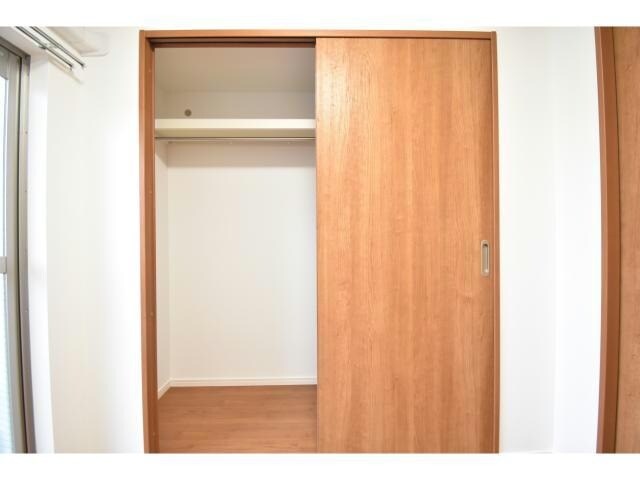 物件内観写真11　(クローゼット)
