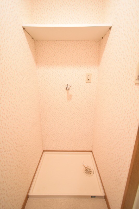 物件内観写真19　(洗濯機置き場)