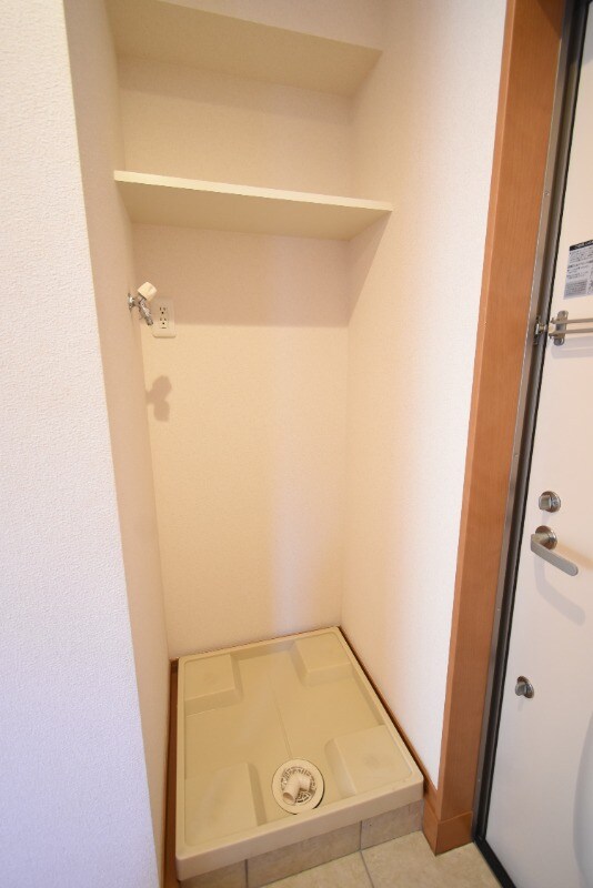 物件内観写真23　(洗濯機置き場)