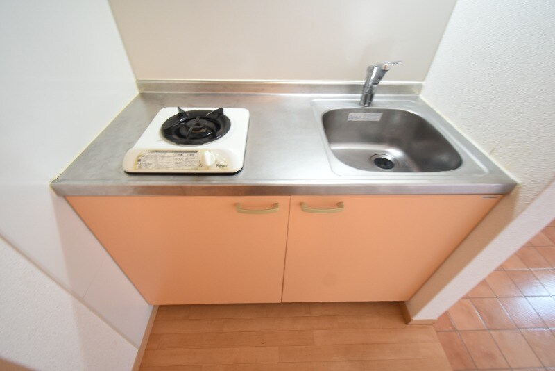 物件内観写真7　(シンク・ガスコンロ)