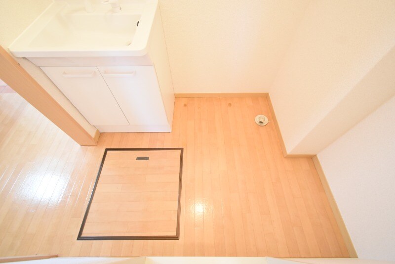 物件内観写真9　(洗面脱衣所)