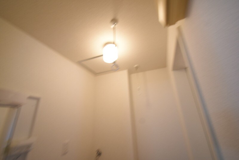 物件内観写真23　(室内物干し)