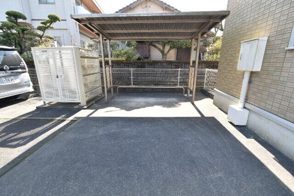 その他共有部分(駐輪場)