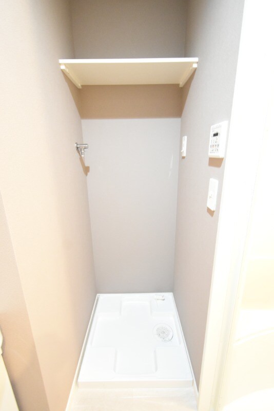 物件内観写真26　(洗濯機置き場)