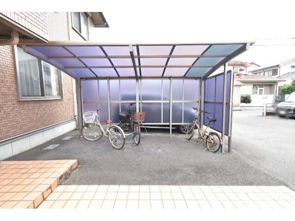 その他共有部分(駐輪場)