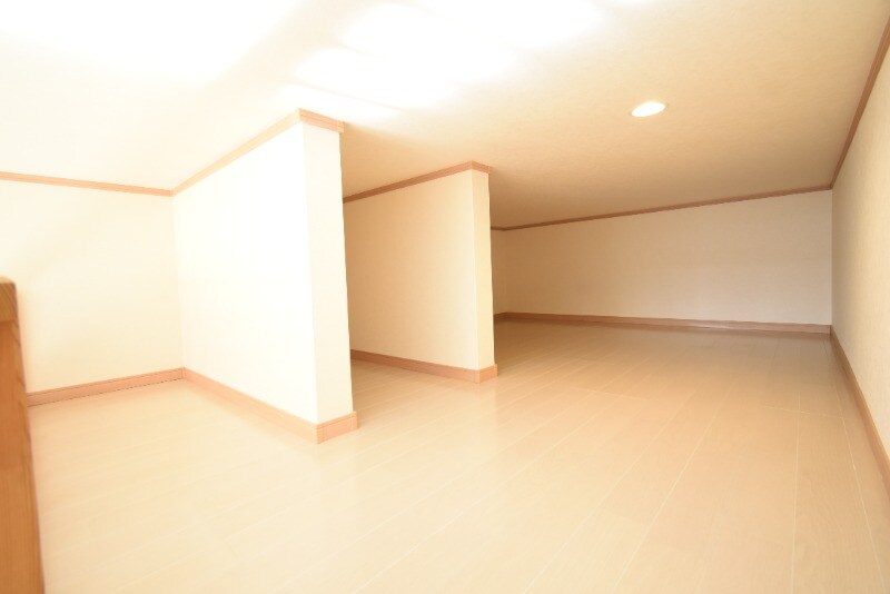 物件内観写真8　(ロフト)