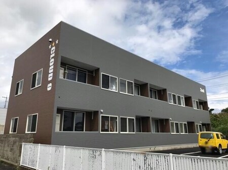 ＣＬＯＵＤ９　２ｎｄ外観写真