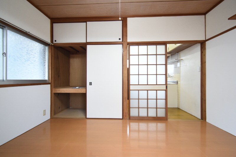 物件内観写真6　(洋室)