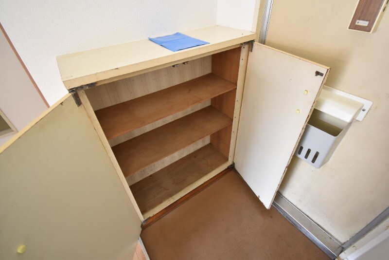 物件内観写真17　(シューズボックス)