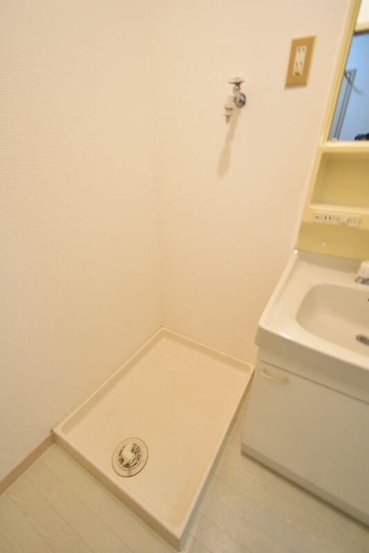 物件内観写真27　(洗濯機置き場)