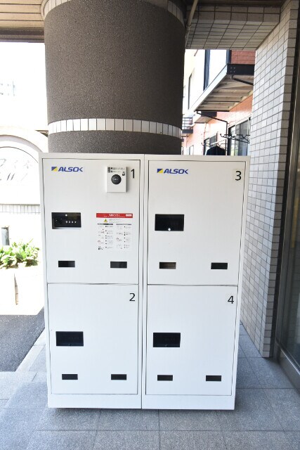 物件外観写真5　(宅配ボックス)