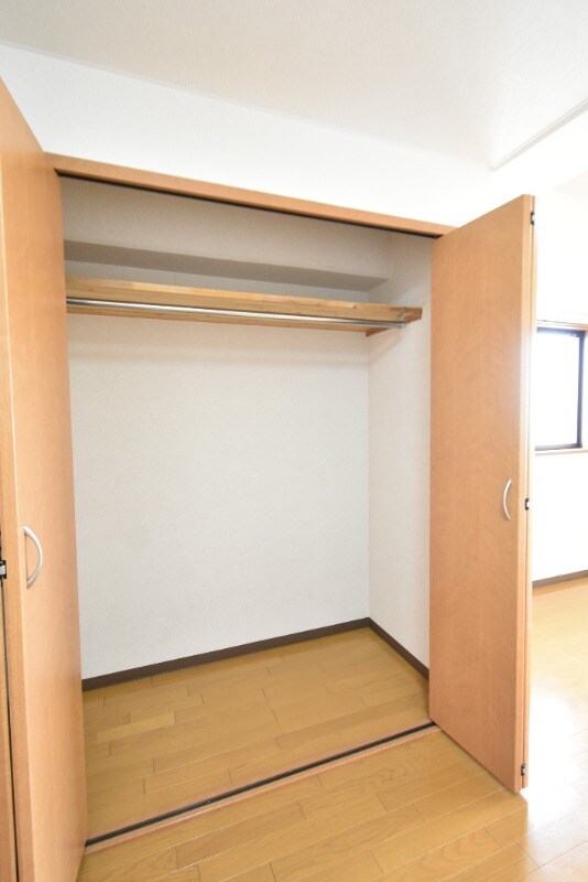 物件内観写真20　(クローゼット)