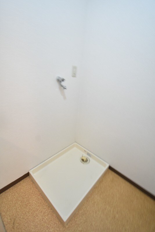 物件内観写真27　(洗濯機置場)