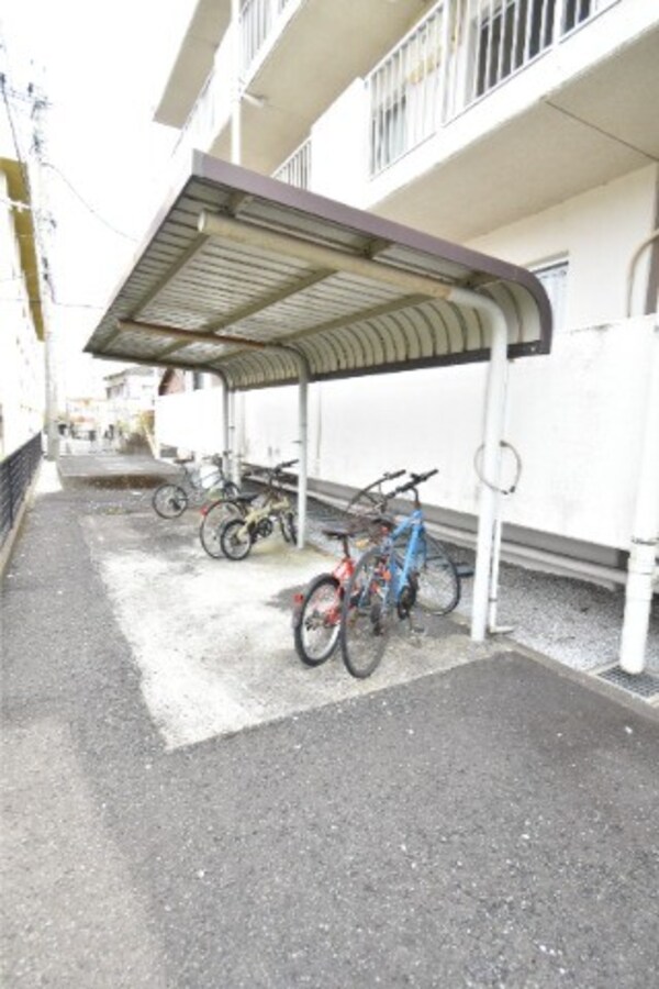 その他共有部分(駐輪場)