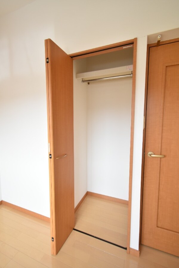 その他設備(クローゼット)