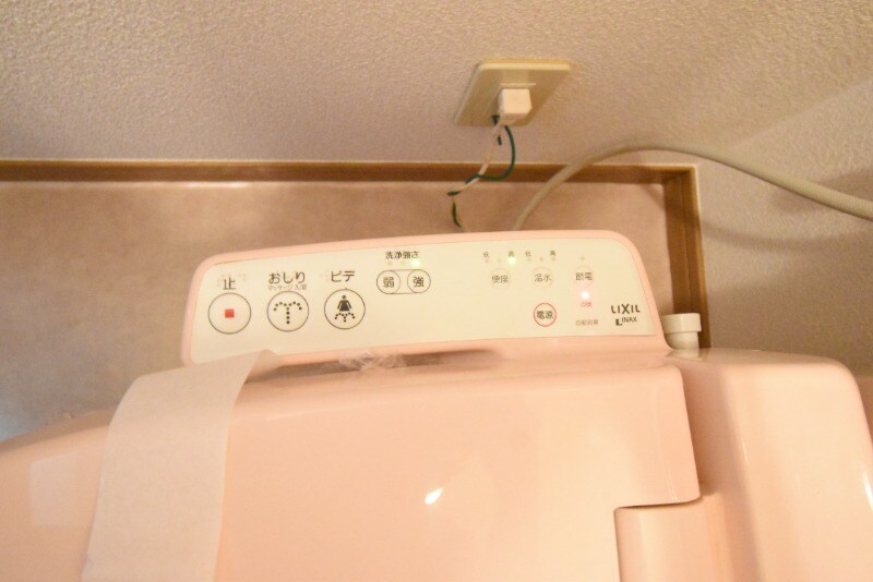 物件内観写真14　(温水洗浄暖房便座)