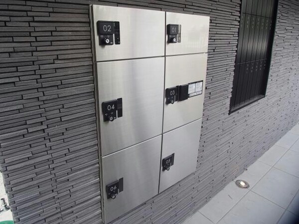 宅配BOX