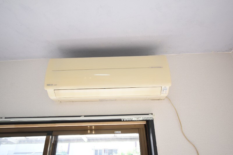 物件内観写真28　(エアコン（１Ｆ洋室側）)