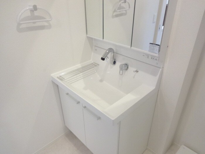 物件内観写真10　(シャンプードレッサー)