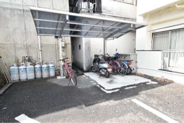 その他共有部分(駐輪場)
