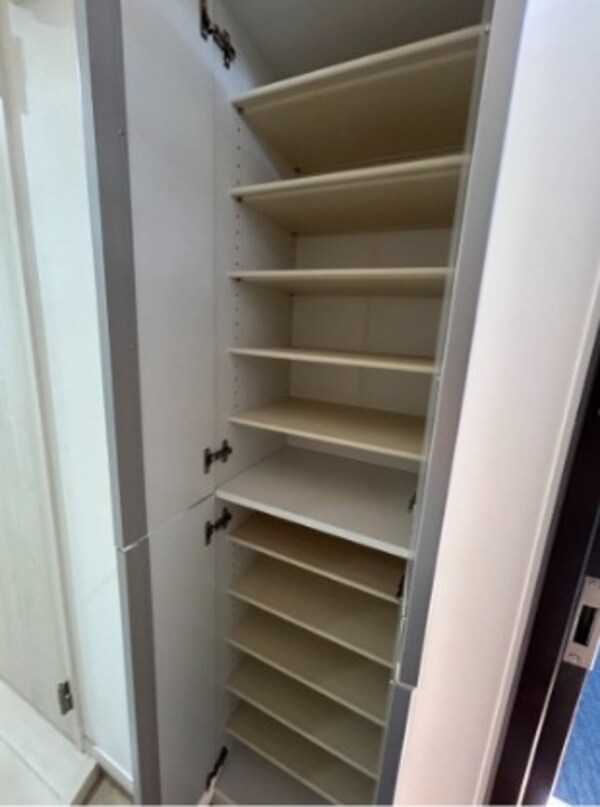 その他設備(シューズボックス)